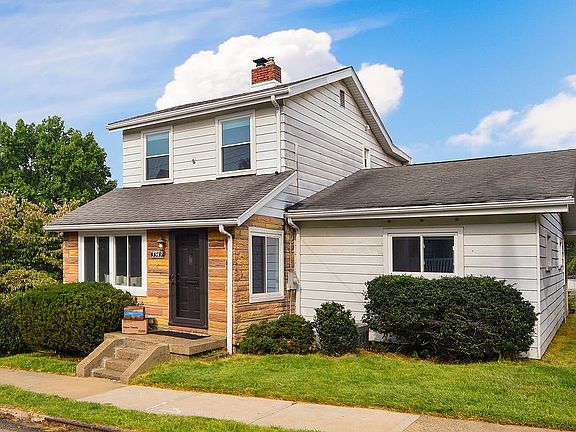 2nd image of 5549 Camelia St