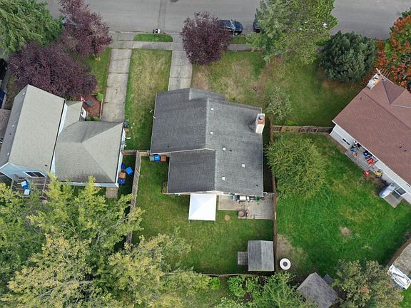 3rd image of 6726 24th St NE