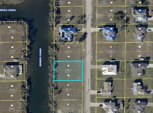 2424 NE 6th Ave #12, Cape Coral, FL 33909