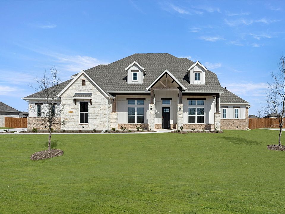 1st image of 129 Hollingsworth Ln