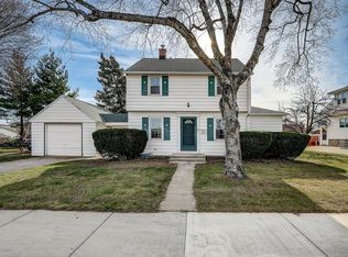 3633 E Morris Ave, Cudahy, WI 53110
