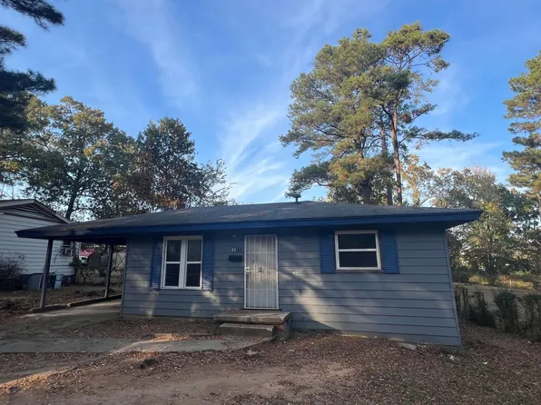 6611 E Wakefield Dr, Little Rock, AR 72209