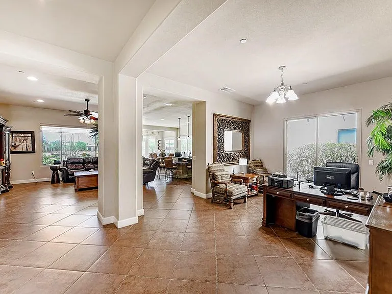 81465 Avenida Montura — Photo 4