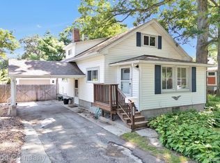 23532 Forest St, Oak Park, MI