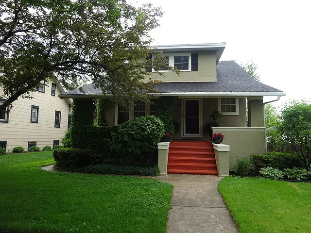 230 N Evergreen Ave photo 1