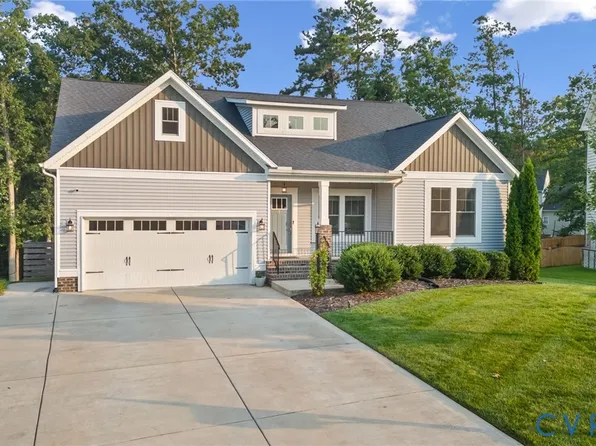 9319 Lavenham Ct, Midlothian, VA 23112