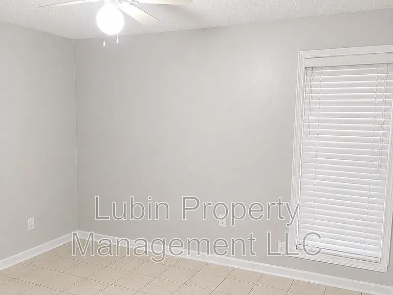 5261 Beaverton Dr — Photo 4