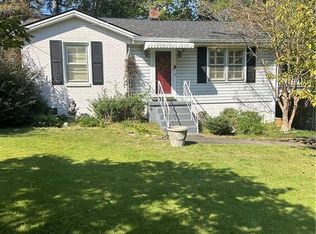 881 McLinden Ave SE, Smyrna, GA 30080