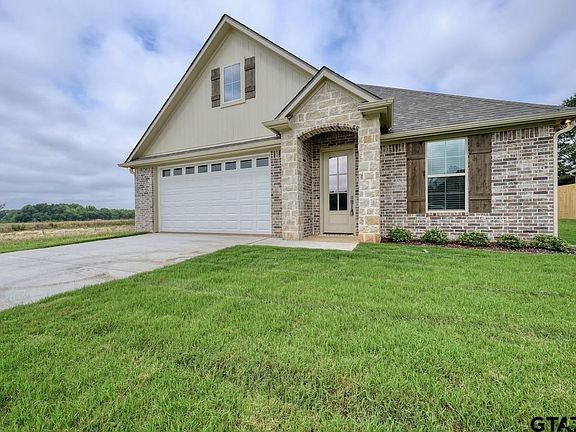 3rd image of 15032 High Country Acres Ln