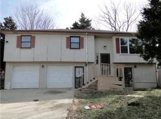 12966 158th St, Linwood, KS 66052