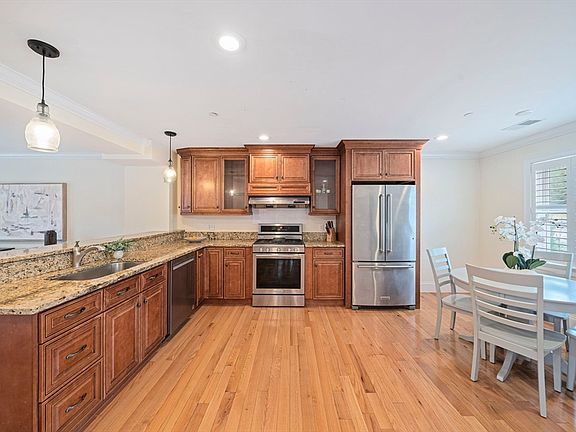 3rd image of 205 Elm St #9