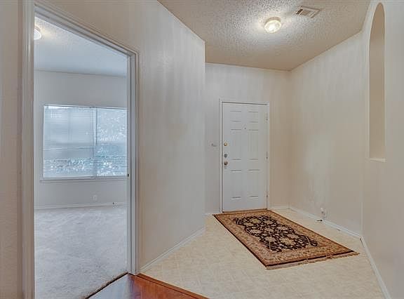 2nd image of 1306 Kilkenny Dr