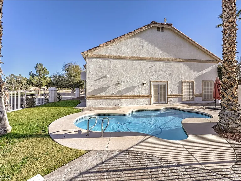 5152 Forest Oaks Dr — Photo 52