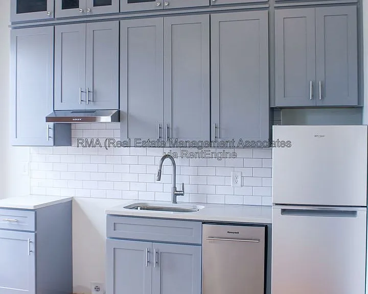 4 Zebulon St #2F — Photo 4