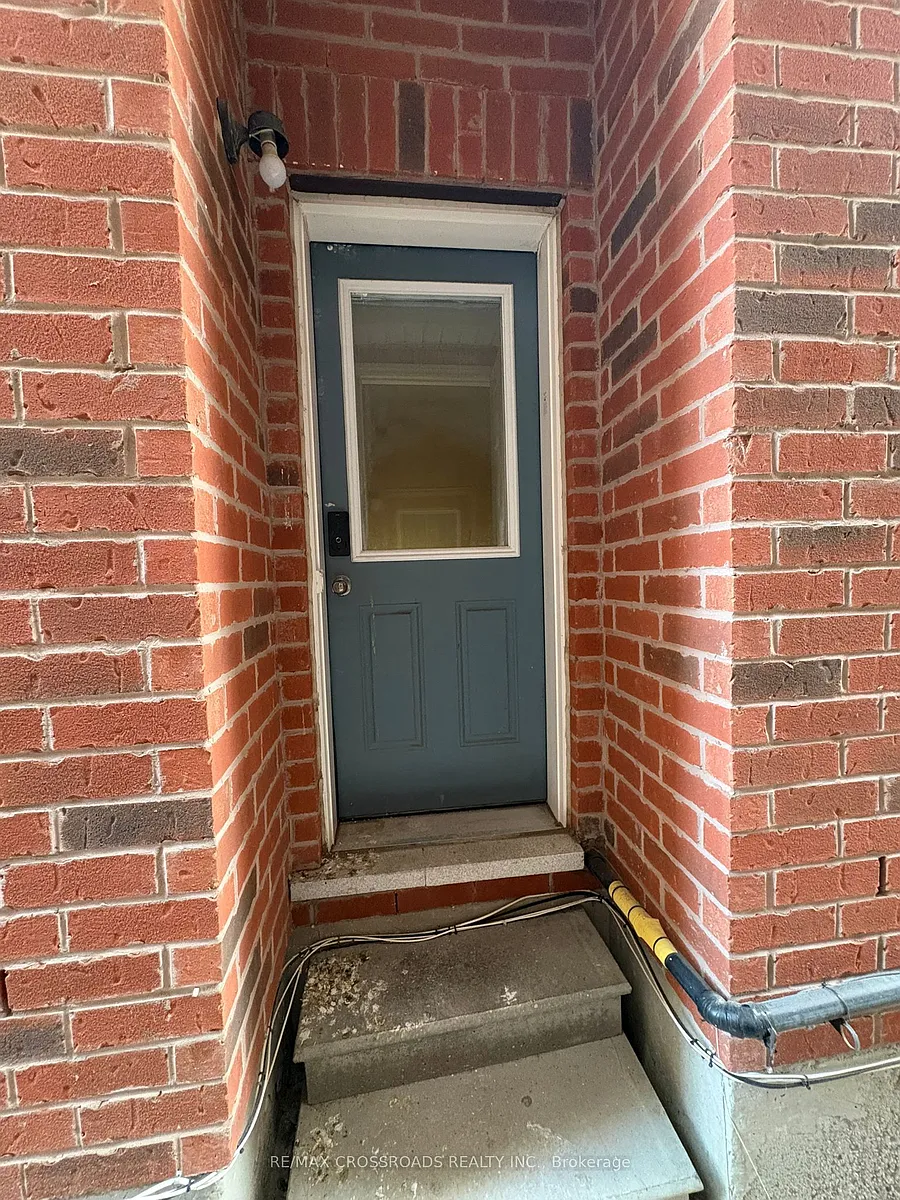 Building Photo - 36 Kimborough Holw #LOWER