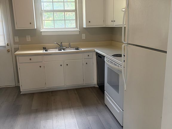 4th image of 115 Cude Ln #117