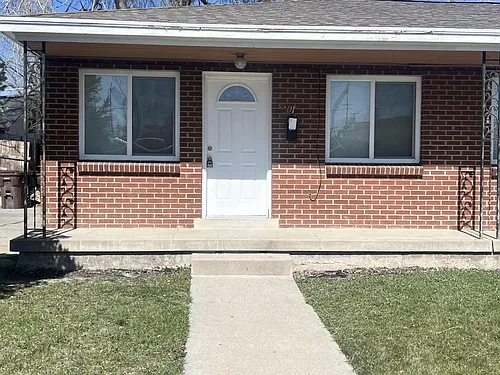 291 E Welby Ave Photo 1