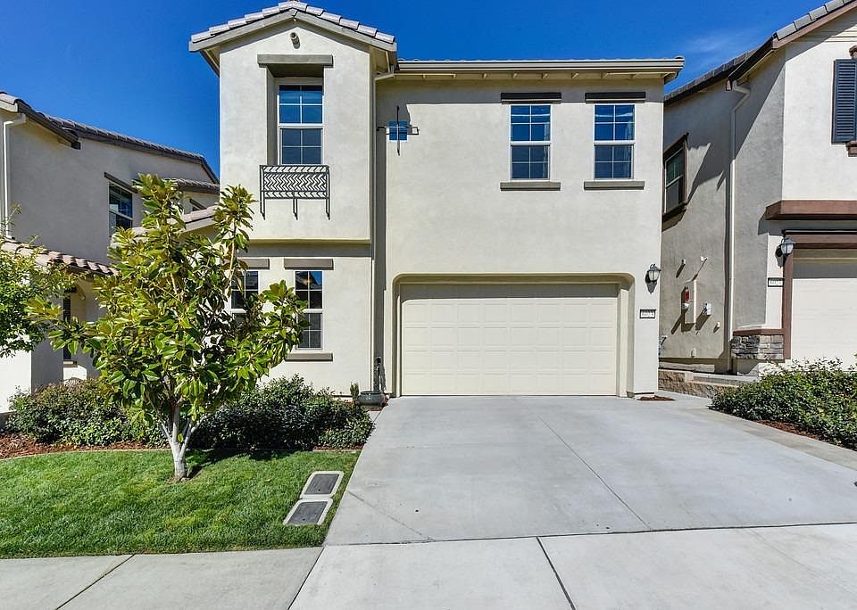1st image of 6023 Terra Ln