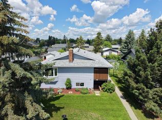5020 61 Avenue Close, Ponoka, AB T4J1E7