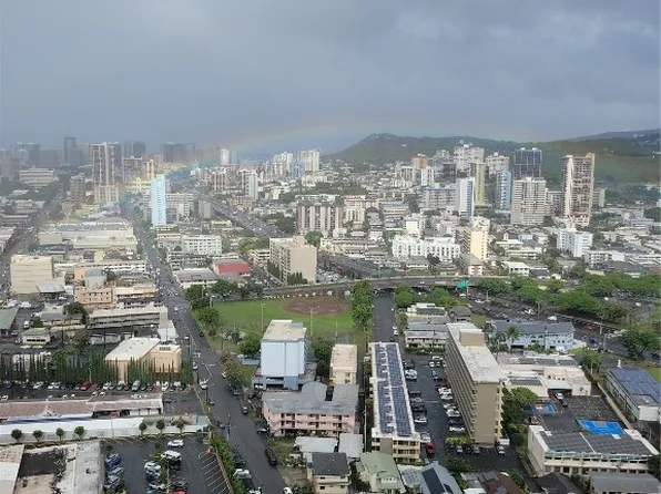 1212 Punahou St APT 1805, Honolulu, HI 96826