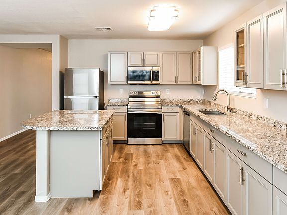2nd image of 2358 E Spruce Dr