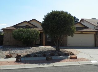 5301 Tamariz Dr NW, Albuquerque, NM 87120