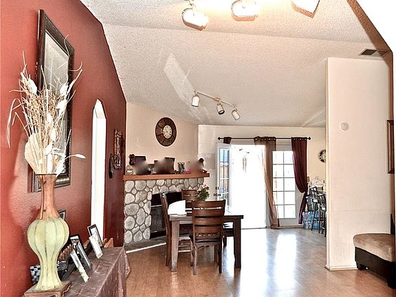 4th image of 29578 Avida Dr