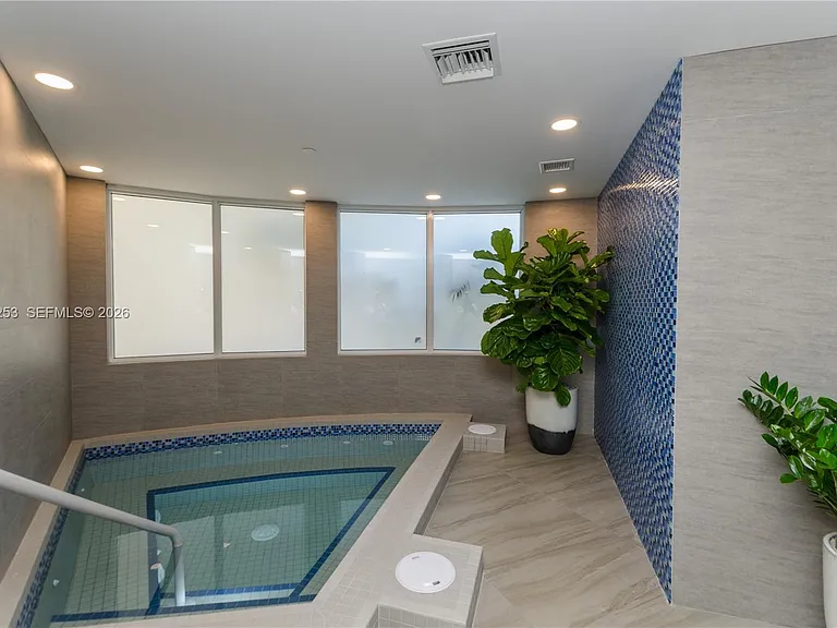 20281 E Country Club Dr #1503 — Photo 75