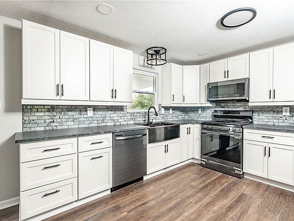 4th image of 109 Co Co Pop Ln