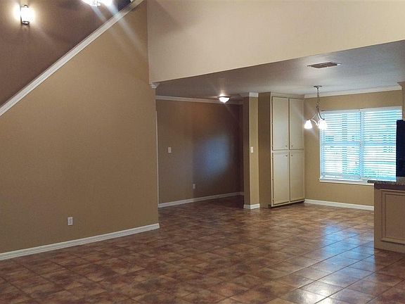 5th image of 604 S Highway 110 Unit F