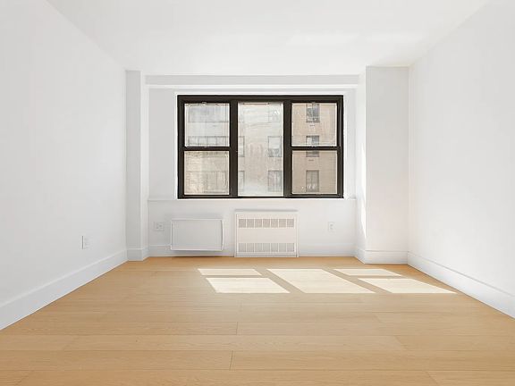 3rd image of 340 E 74th St APT 8B