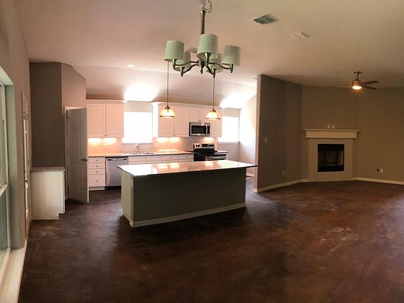 Living / Dining / Kitchen