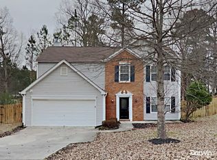 703 Hillmont Dr, Loganville, GA 30052