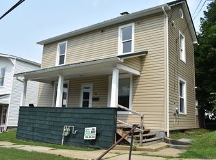 43 S10th St, Indiana, PA 15701
