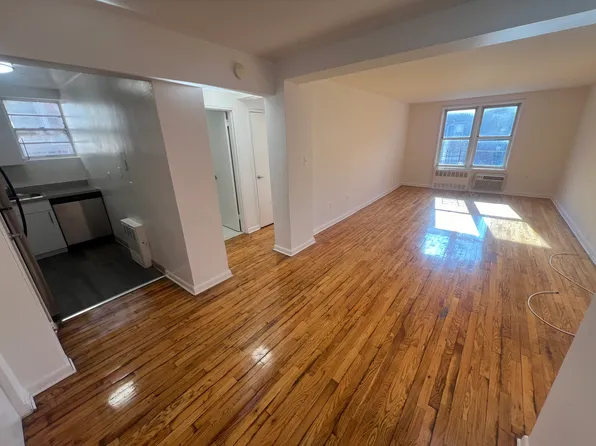 147-25 38th Ave #21A, Flushing, NY 11354