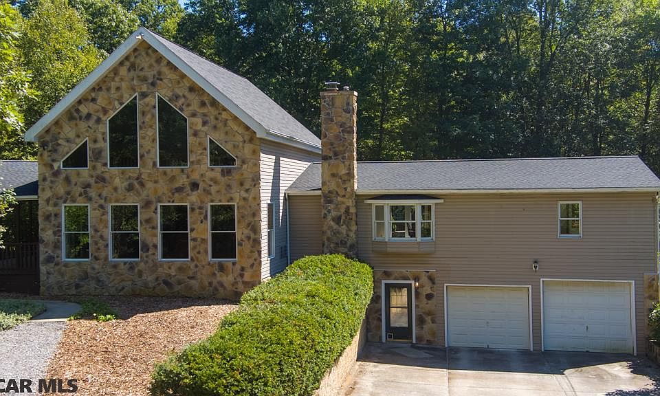 1st image of 275 Apex Dr