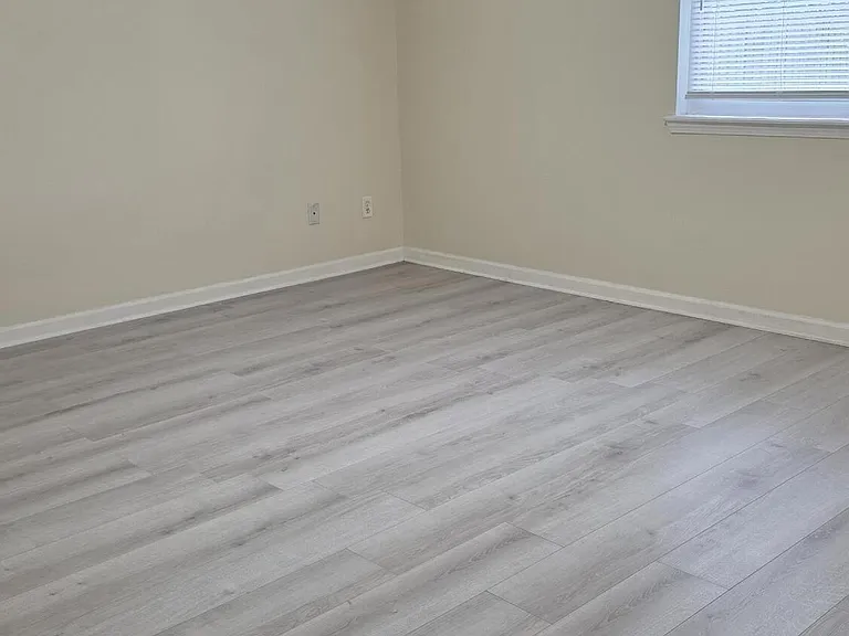 8240 Pear Rd — Photo 15