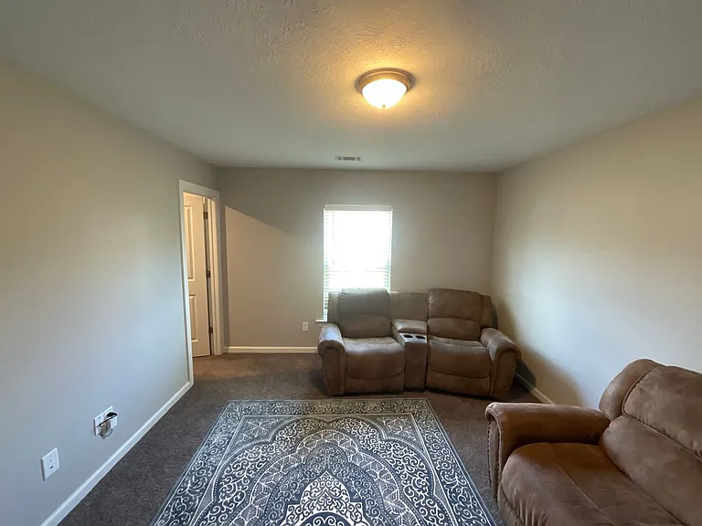 1283 Cobblefield Dr — Photo 28
