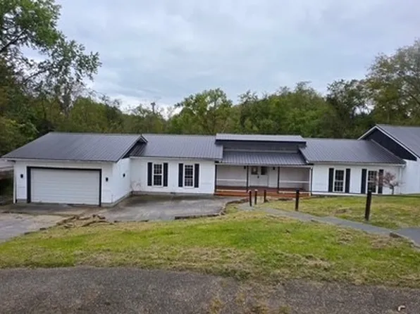 117 Patterson Ln, Follansbee, WV 26037