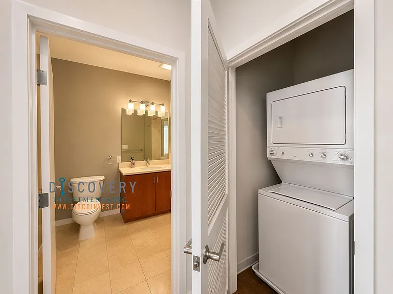 630 Thomas L Berkley Way #816 — Photo 15