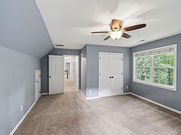 4th image of 16922 Laureate Rd