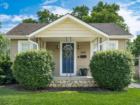 3445 Woodlawn Ave, Grove City, OH 43123