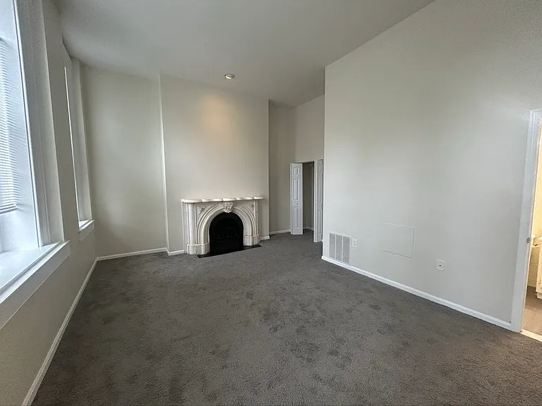 Vernon Homes — Photo 41