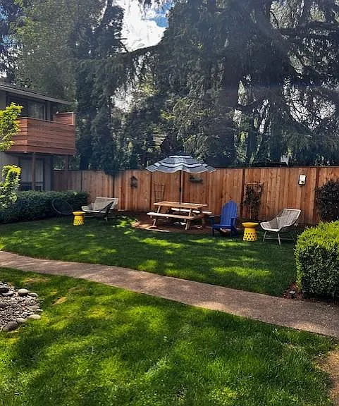 9105 SE 32nd Ave #10 — Photo 15
