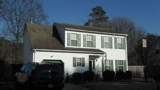 1st image of 704 Parkside Dr