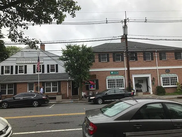 130 Washington St #1