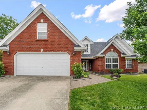 4225 Silver Glade Trl, Sellersburg, IN 47172
