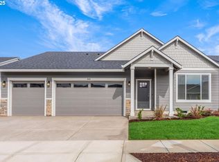 840 E Wilson St, Carlton, OR 97111