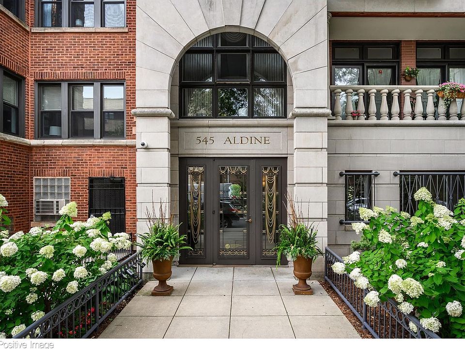 1st image of 545 W Aldine Ave #6E