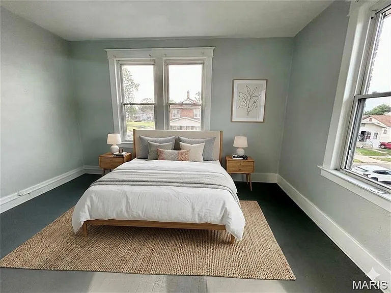 2459 State St #B — Photo 36
